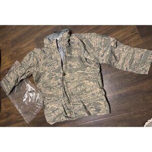 US Air Force ABU Jacket NEW in Package Digital Tiger Stripe L/R